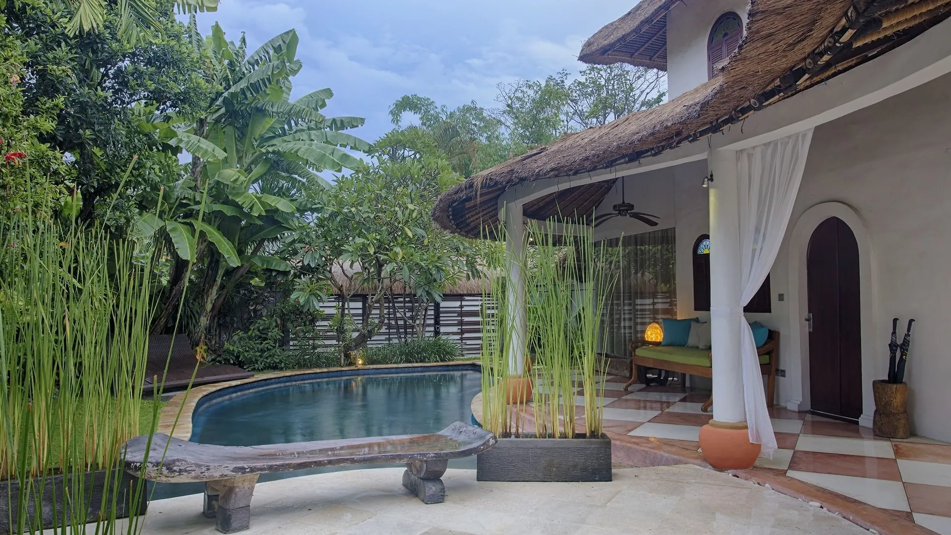 Elina Villas Seminyak 0*,  Endonezya
